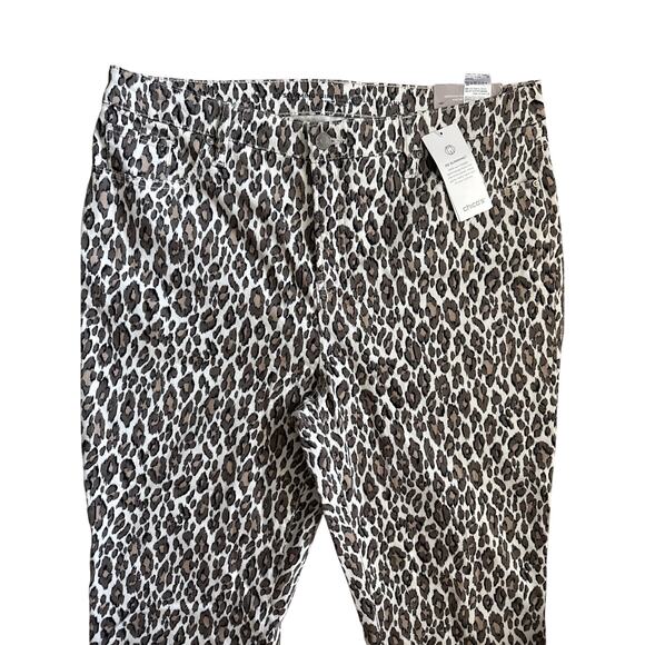 Chico’s So Slimming Girlfriend Cheetah Print Slim Leg Ankle Jeans Brown Size 14R - Picture 10 of 10